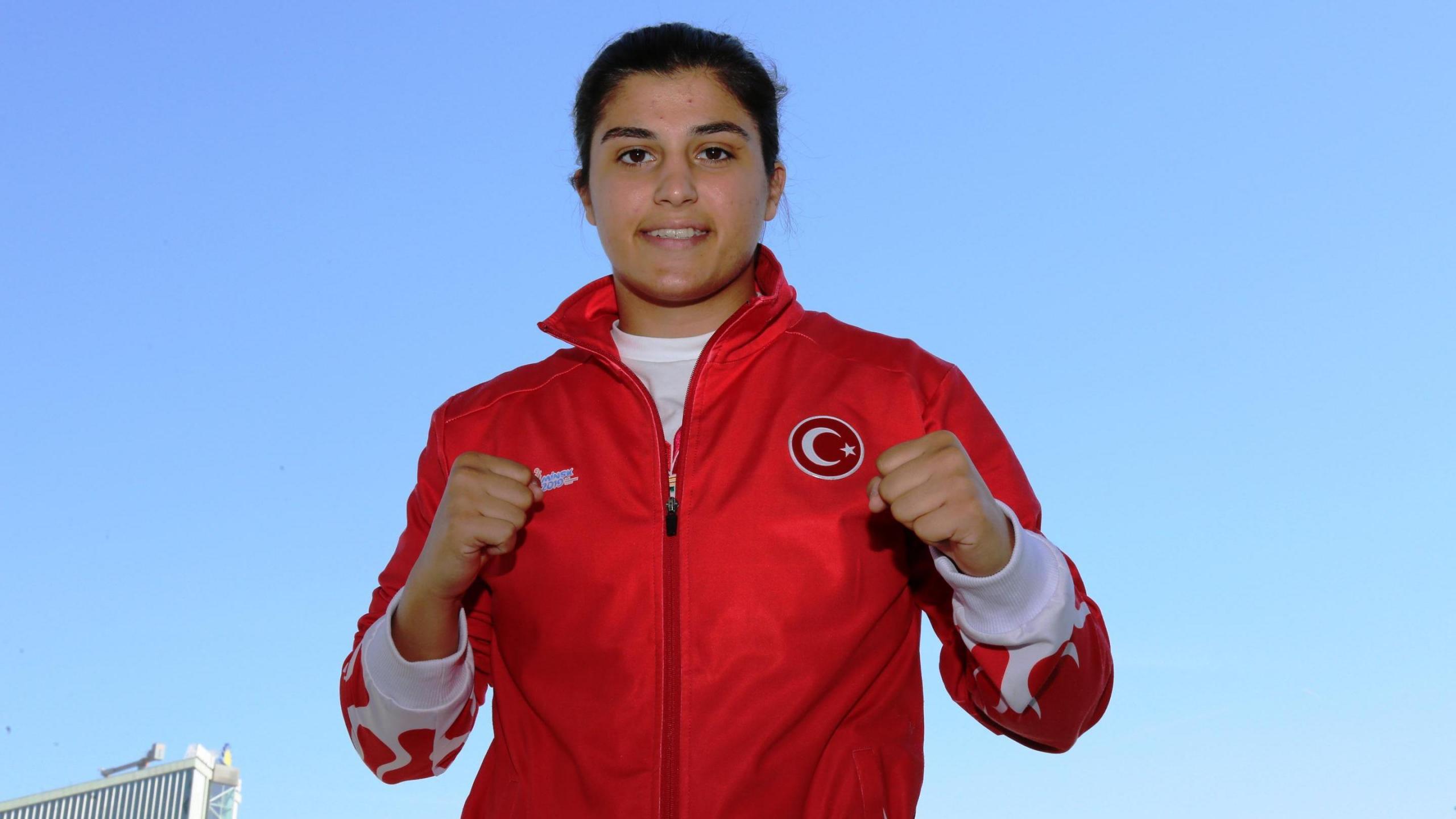 Karadeniz’in ‘Altın Kızı’ olimpiyat şampiyonu oldu