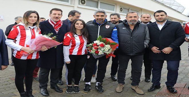 Gençler değerleriyle buluşuyor