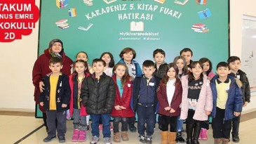 SAMSUNLU ÖĞRENCİLER KİTAP FUARINA AKIN ETTİ