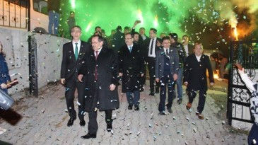 Mustafa Demir, Atakum’da meşalelerle karşılandı