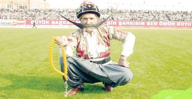 Dünya bıyık şampiyonu hayatını kaybetti