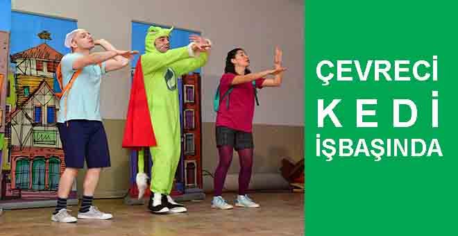 Ünye Belediyesi “Çevreci Kedi” ile eğitiyor