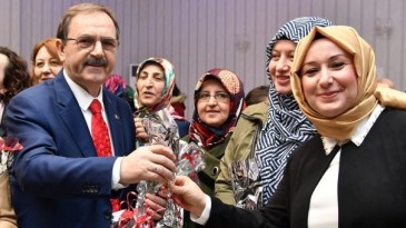 BAŞKAN ŞAHİN: “KADINLARIMIZ, MODERN TÜRKİYE’NİN SİMGESİDİR”