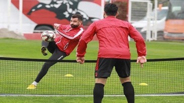 SAMSUNSPOR’DA NEŞELİ İDMAN