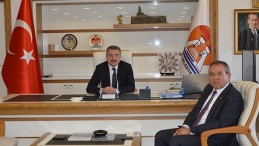 Zeybek’ten Özdemir’e ziyaret