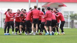 Samsunspor’da neşeli idman!