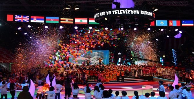 Dünya çocuklarından Muhteşem gala