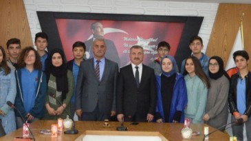 Başkan Özdemir’e ziyaretçi akını