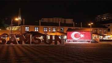 Bulvar AVM’de 100. Yıla Özel Işıklandırma
