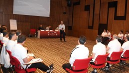 Yücel Uyar’dan teknik adamlara eğitim