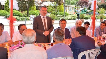 Havza’da siyasetin gündemi bayramlaşma!
