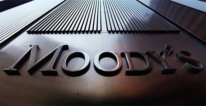 Moody’s, Türkiye’nin kredi notunu düşürdü