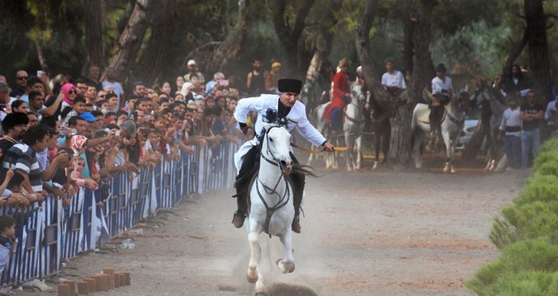 Herkes ‘Sıra dışı’ Kaymakamı konusuyor