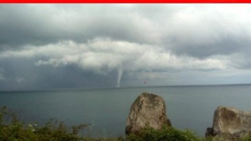 Karadeniz’de hortum korkuttu!