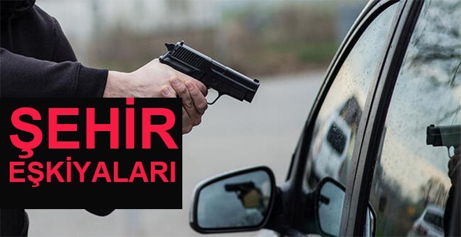 Belinde silahlı eşkıyalar… Hamile kadının aracına zarar verdiler!