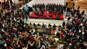 Piazza’da Cumhuriyet Coşkusu 