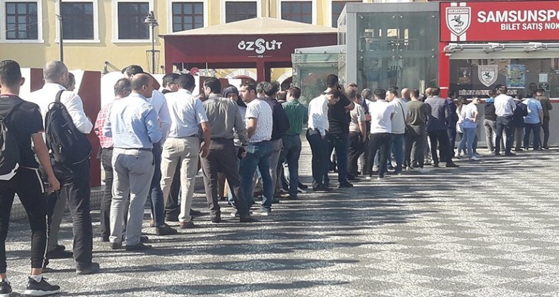 Taraftarlardan biletlere yoğun ilgi