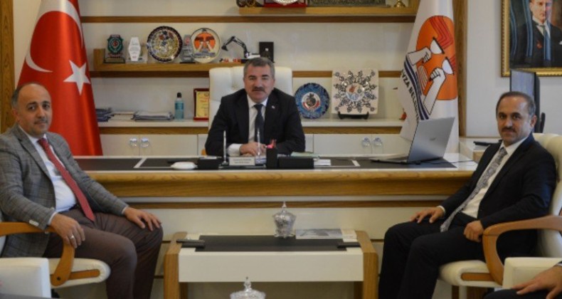 Kasapoğlu: “Samsun’da 60 bin kişiye yüzme öğreteceğiz”