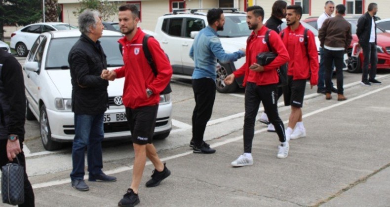 Yılport Samsunspor İstanbul’a uçtu!