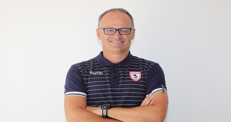 Samsunspor Teknik Direktörü İrfan Buz istifa etti
