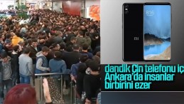 Akıllı telefon için bir birini ezdiler!