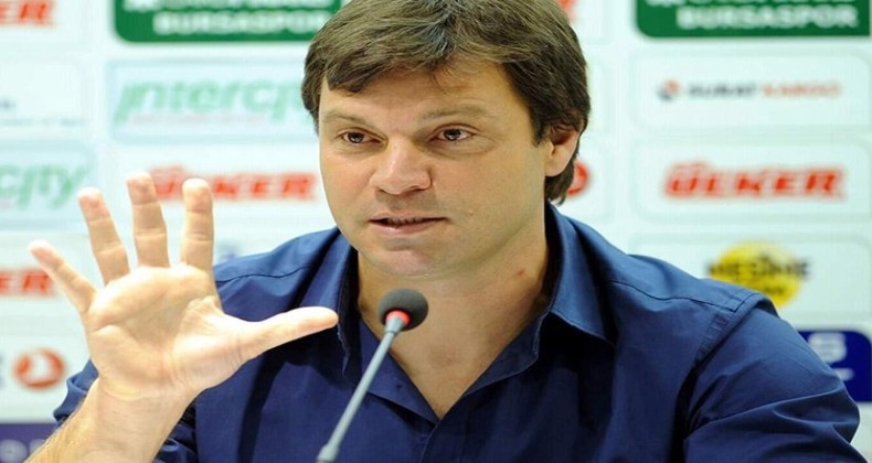 Ertuğrul Sağlam geliyor mu?