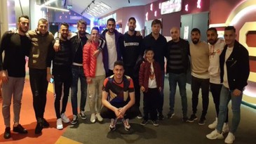 Ertuğrul Sağlam, Futbolcuları Naim’e götürdü