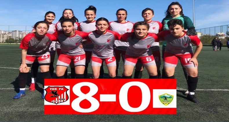 Kızlar, farklı galibiyetlere devam ediyor!