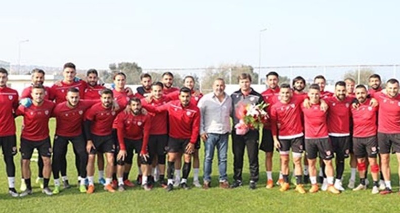 Başkan Uyanık, Ertuğrul Sağlam’a başarı diledi