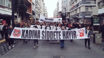 Liseliler ‘kadına şiddete’hayır dedi!