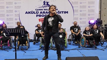 Kıraç, Samsun’da engellilerle buluştu!