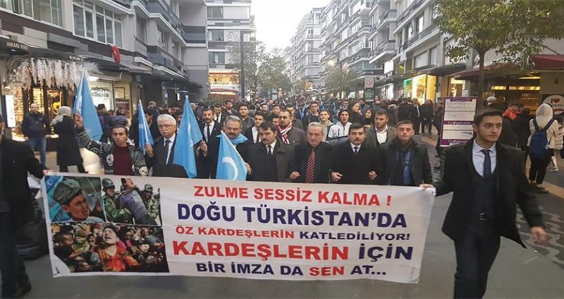 Samsunlular Çin’i ikaz etti!