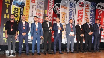 SAMOSD’DAN İNSANLIĞA DOKUNAN YARDIM 