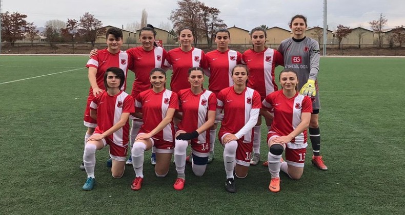 Şampiyon takım sponsor bulamıyor!