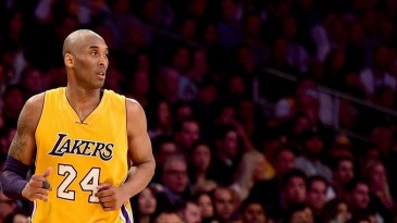 Kobe Bryant helikopter kazasında öldü
