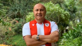 YÜKSEL YILDIRIM’DAN TARAFTARA OLAY YANIT: “SEN DE KURTUL, BEN DE KURTULAYIM”