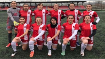 İlkadım Yabpaspor- Akdeniz Nurçelik Spor 2-1