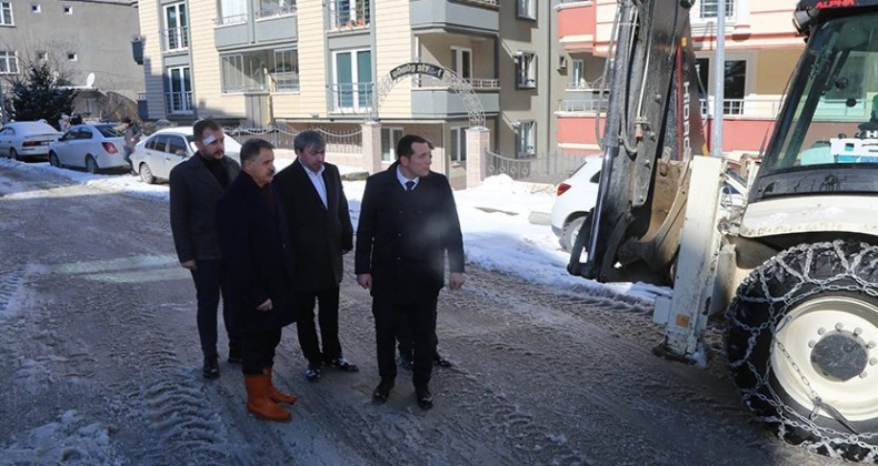 Atakum’da kar mücadelesi