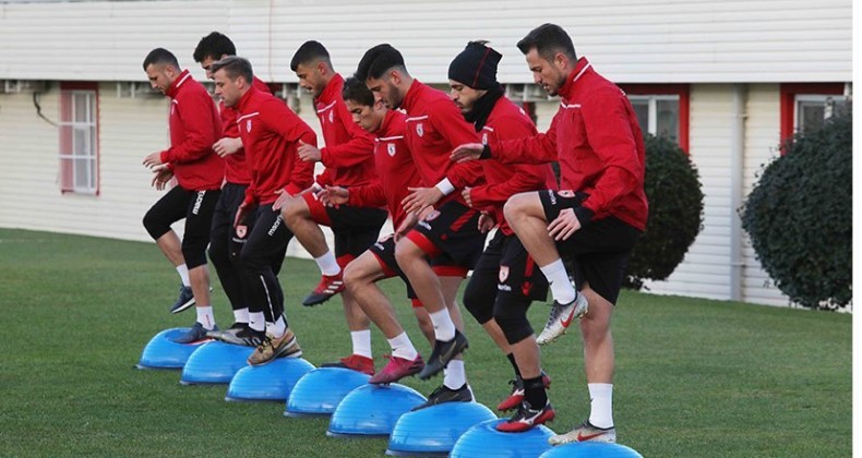 Samsunspor toplanıyor