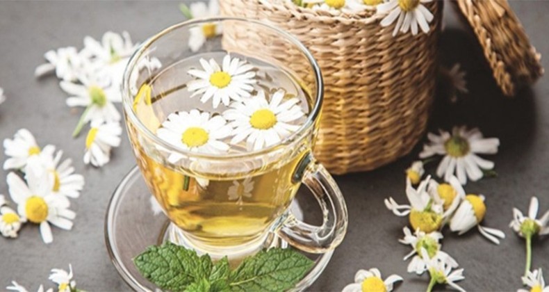 Uykuya dalmanıza ve uyumanıza yardımcı olacak en iyi 6 çay