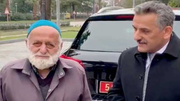 Vali Kaymak’tan Şair Mustafa Amcaya Sürpriz!