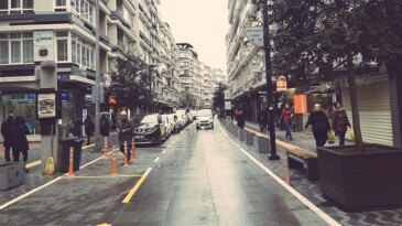 Çiftlik caddesi trafiğe açıldı…Cadde boşaldı!