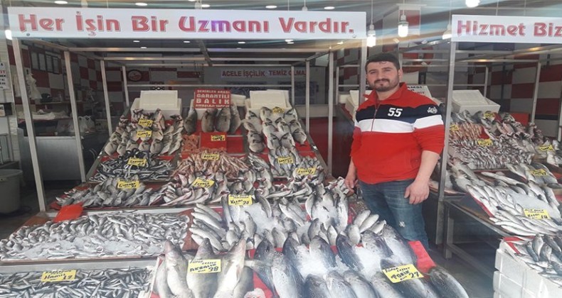 Balık fiyatları el yakıyor!