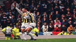 Manchester united Fenerbahçe 0-1 geniş özet