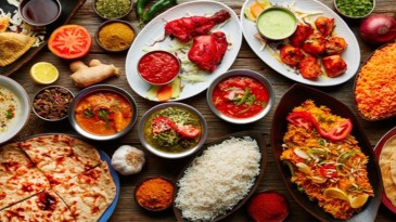 40 YAŞ ÜSTÜ KADINLARIN ASLA YEMEMESİ GEREKEN 10 YİYECEK