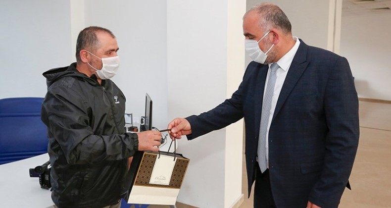 Başkan Sandıkçı ekibiyle bayramlaştı