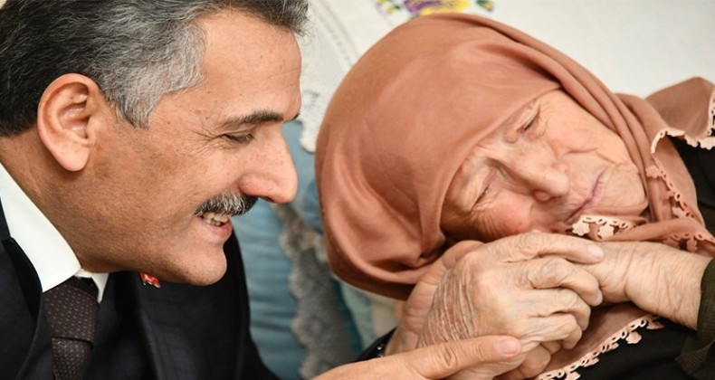 Vali Kaymak’ın ‘Anneler Günü’ Mesajı