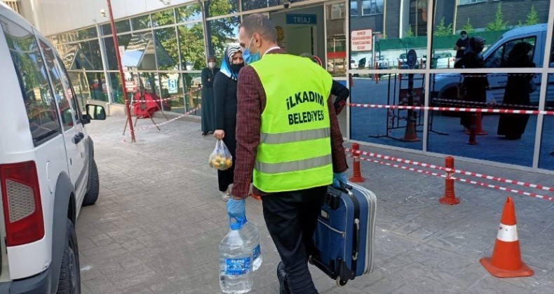 VEFA DESTEK EKİBİ GÖNÜLLERİ FETHEDİYOR