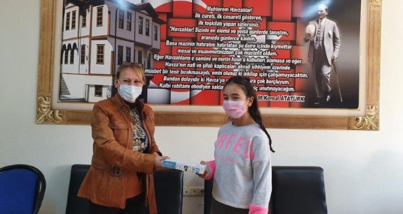 Atatürkçü Düşünce Derneğinden Eğitime Destek!