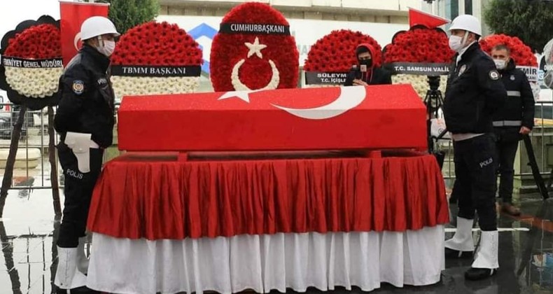 Samsun şehidini dualarla uğurladı